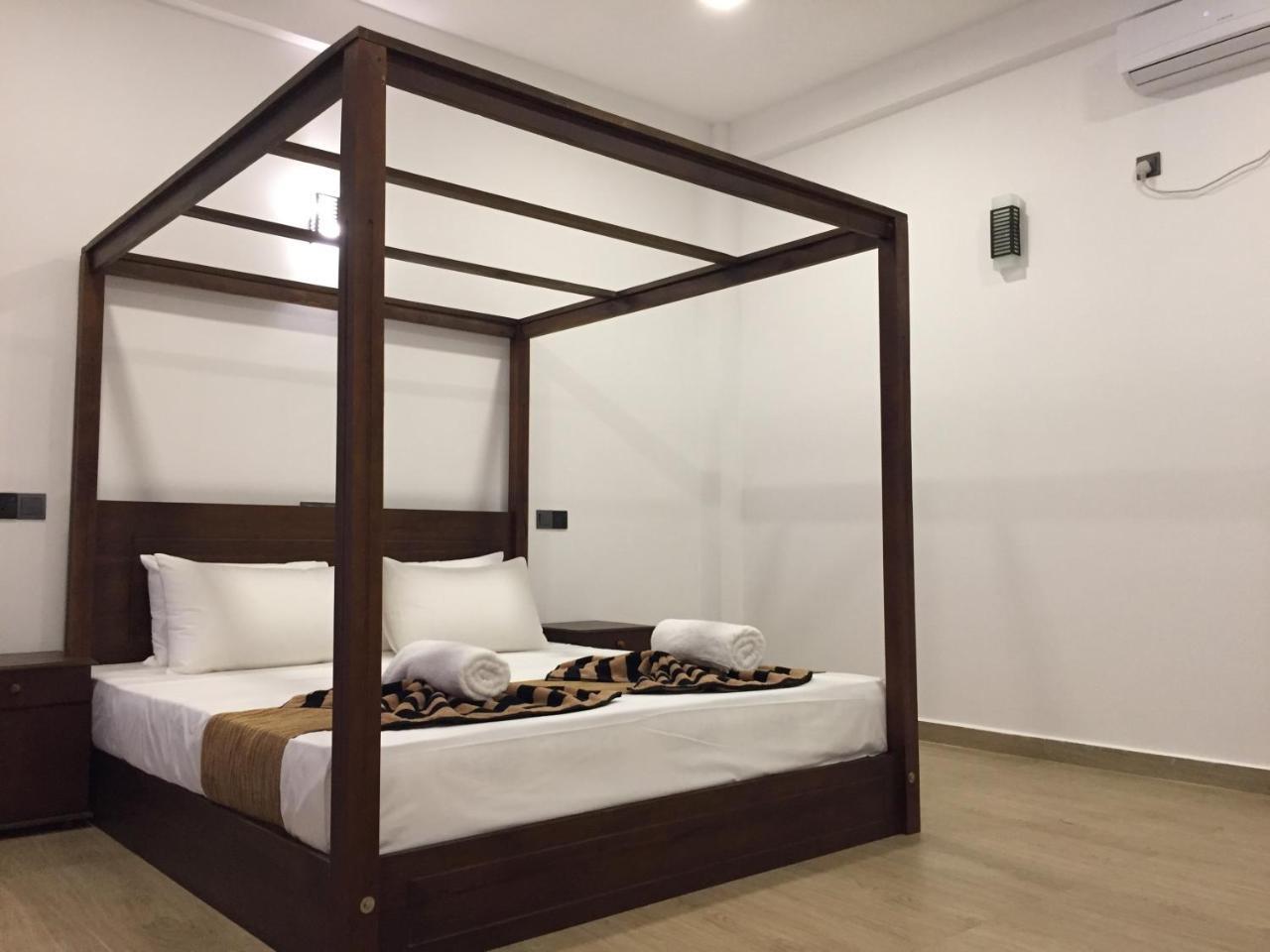 Bay Hiriketiya Hotell Dikwella Exteriör bild